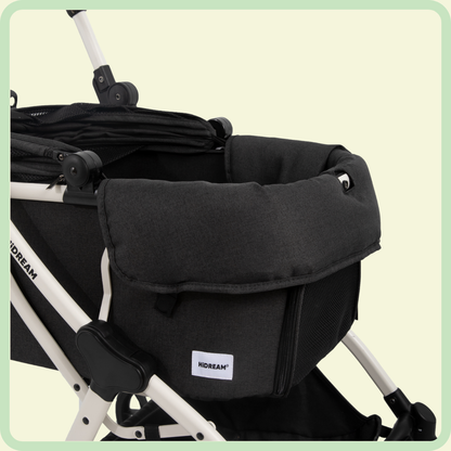 Kussen voor de rand van een kinderwagen 